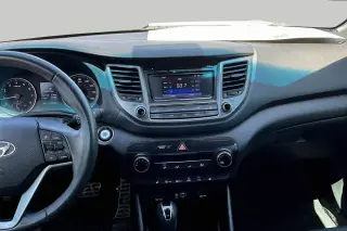 Hyundai TUCSON 2017 Night 4dr SUV