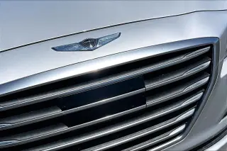 Genesis G80 2017 3.8 4dr Sedan