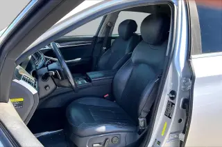 Genesis G80 2017 3.8 4dr Sedan
