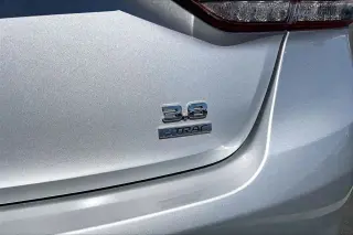 Genesis G80 2017 3.8 4dr Sedan
