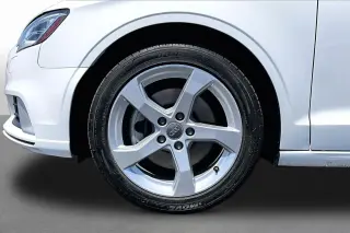 Audi A3 2019 Titanium 40 TFSI 4dr Sedan