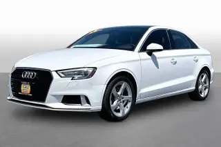 Audi A3 2019 Titanium 40 TFSI 4dr Sedan