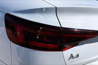 Audi A4 2018 2.0T ultra Premium Plus 4dr Sedan