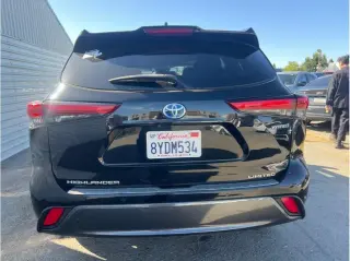 Toyota Highlander Hybrid 2021 AWD Limited 4dr SUV