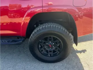 Toyota 4Runner 2017 4x4 SR5 4dr SUV