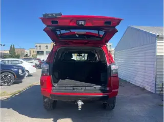 Toyota 4Runner 2017 4x4 SR5 4dr SUV