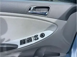Hyundai ACCENT 2013 SE 4dr Hatchback
