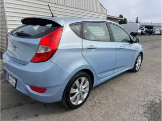Hyundai ACCENT 2013 SE 4dr Hatchback