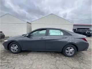 Hyundai ELANTRA 2026 SE 4dr Sedan