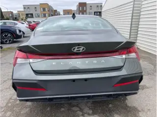Hyundai ELANTRA 2026 SE 4dr Sedan