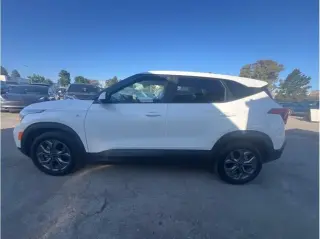Kia Seltos 2026 AWD LX 4dr SUV