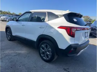 Kia Seltos 2026 AWD LX 4dr SUV