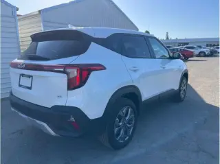 Kia Seltos 2026 AWD LX 4dr SUV