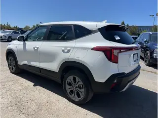 Kia Seltos 2026 AWD LX 4dr SUV
