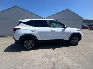 Kia Seltos 2026 AWD LX 4dr SUV