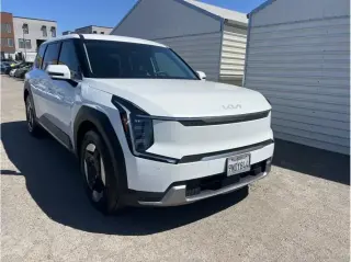 Kia EV9 2024 Light Long Range 4dr SUV