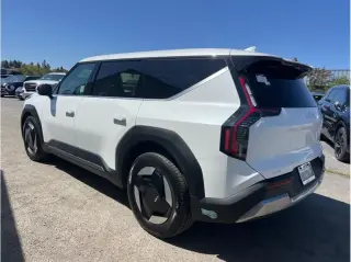 Kia EV9 2024 Light Long Range 4dr SUV