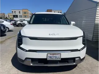 Kia EV9 2024 Light Long Range 4dr SUV