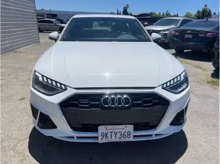 Audi A4 2024 AWD quattro S line Premium Plus 45 TFSI 4dr Sedan