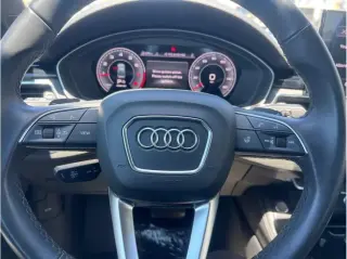 Audi A4 2024 AWD quattro S line Premium Plus 45 TFSI 4dr Sedan
