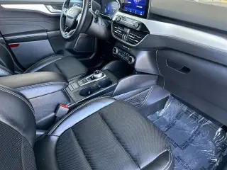Ford Escape 2022 SEL 4dr SUV