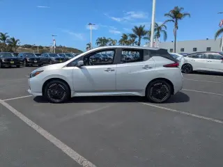Nissan LEAF 2025 SV PLUS 4dr Hatchback