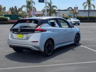 Nissan LEAF 2025 SV PLUS 4dr Hatchback