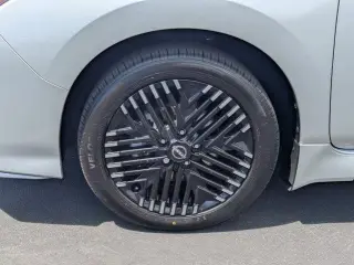Nissan LEAF 2025 SV PLUS 4dr Hatchback