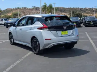 Nissan LEAF 2025 SV PLUS 4dr Hatchback