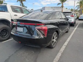 Toyota Mirai 2019 4dr Sedan