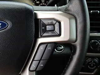 Ford F-150 2020 4x4 Lariat 4dr SuperCrew 5.5 ft. SB