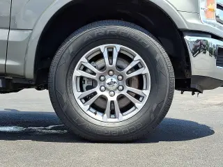 Ford F-150 2020 4x4 Lariat 4dr SuperCrew 5.5 ft. SB