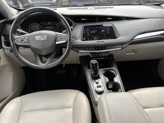 Cadillac XT4 2022 4x4 Luxury 4dr Crossover