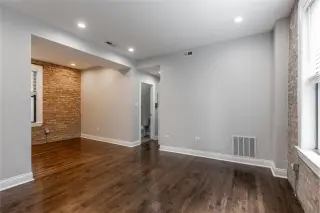Propiedad en alquiler con 2 habitaciones y 1 baño en Chicago