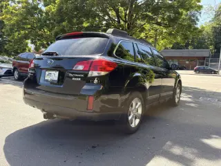 2014 Subaru Outback 2.5i