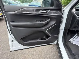 2021 Jeep Grand Cherokee L Laredo