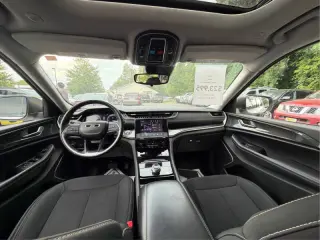 2021 Jeep Grand Cherokee L Laredo
