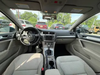2017 Volkswagen Golf SportWagen TSI S 4Motion