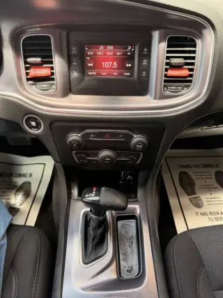 2016 Dodge Charger SE