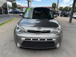 2016 Kia Soul !