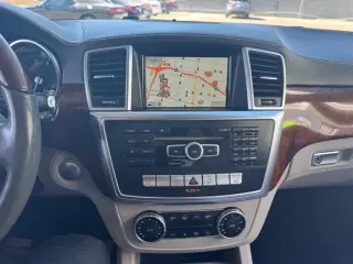 2013 Mercedes-Benz M-Class ML550