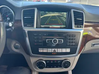 2013 Mercedes-Benz M-Class ML550