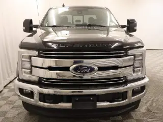 Ford F-250 Super Duty 2019 4x4 King Ranch 4dr Crew Cab 6.8 ft. SB Pickup