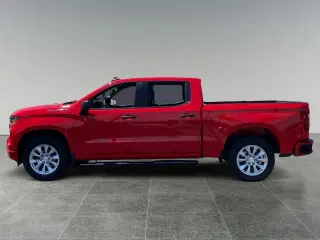 Chevrolet Silverado 1500 2024 4x2 Custom 4dr Crew Cab 5.8 ft. SB