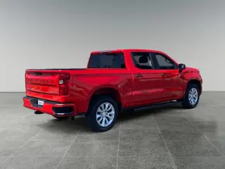Chevrolet Silverado 1500 2024 4x2 Custom 4dr Crew Cab 5.8 ft. SB