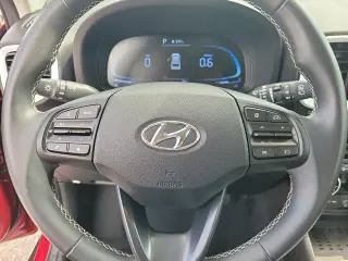 Hyundai VENUE 2023 Limited 4dr Crossover