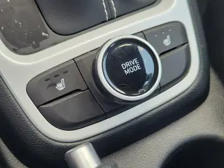 Hyundai VENUE 2023 Limited 4dr Crossover