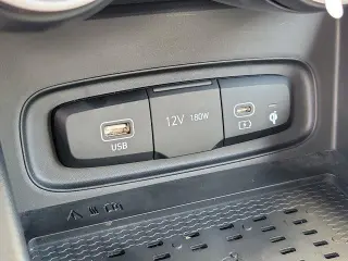 Hyundai VENUE 2023 Limited 4dr Crossover