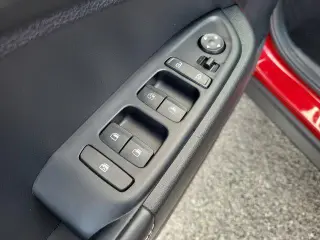 Hyundai VENUE 2023 Limited 4dr Crossover