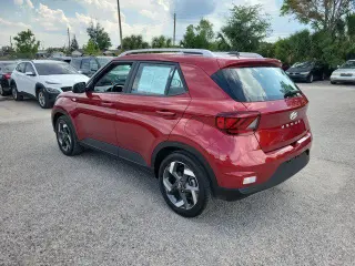 Hyundai VENUE 2023 Limited 4dr Crossover